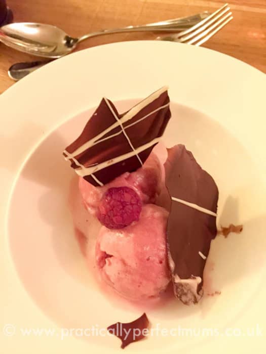 White Hart Hotel, Moretonhampstead. Family friendly restaurants in Dartmoor