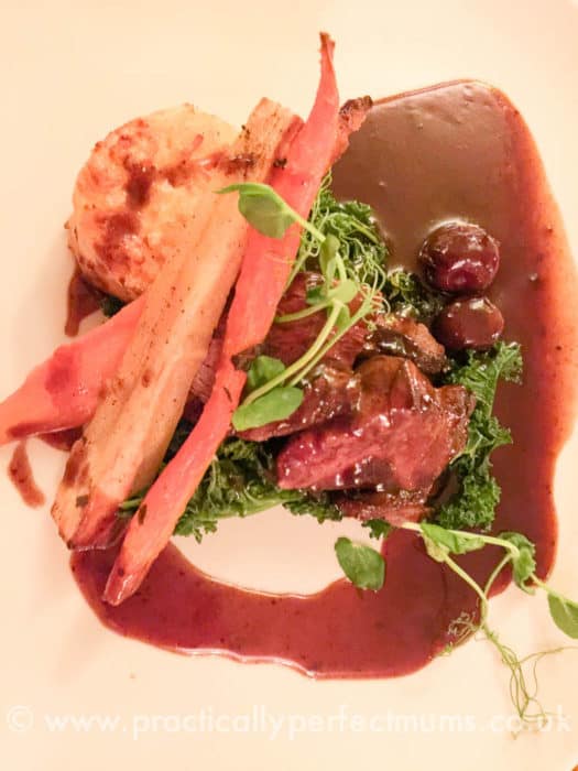 White Hart Hotel, Motetonhampstead. Family friendly restaurants in Dartmoor